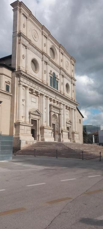 B&B Residenza San Giorgio LʼAquila Exterior foto